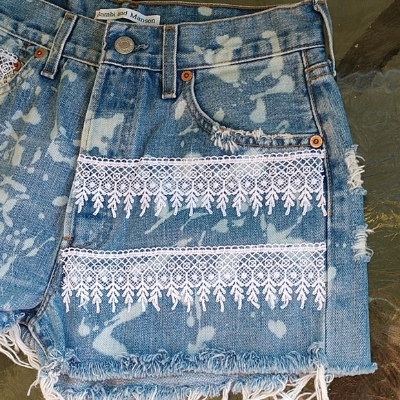 SOLD*LEVIS BAMBI&MASON OneofaKind Hi-Rise Shorts - Picture 4 of 8